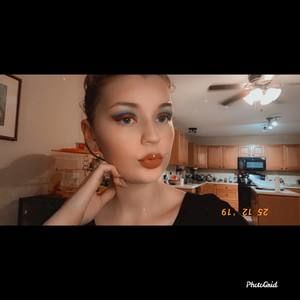 Meet your Posher, Kay